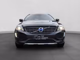 Volvo XC 60  Kinetic 2WD Automatik*Xenon*Navi*SHZ*PDC* - Volvo XC60 Kinetic mit Diesel-Antrieb