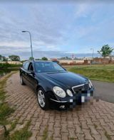 Mercedes-Benz Mercedes E 270 CDI Avantgarde Kombi Smaragd schw - Mercedes-Benz E 270: Cdi Avantgarde