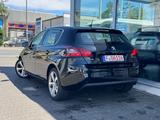 Peugeot 308 Allure Navi/Teilleder/PDC/Sitzheizung - gebrauchte Peugeot 308 aus dem Jahr 2019