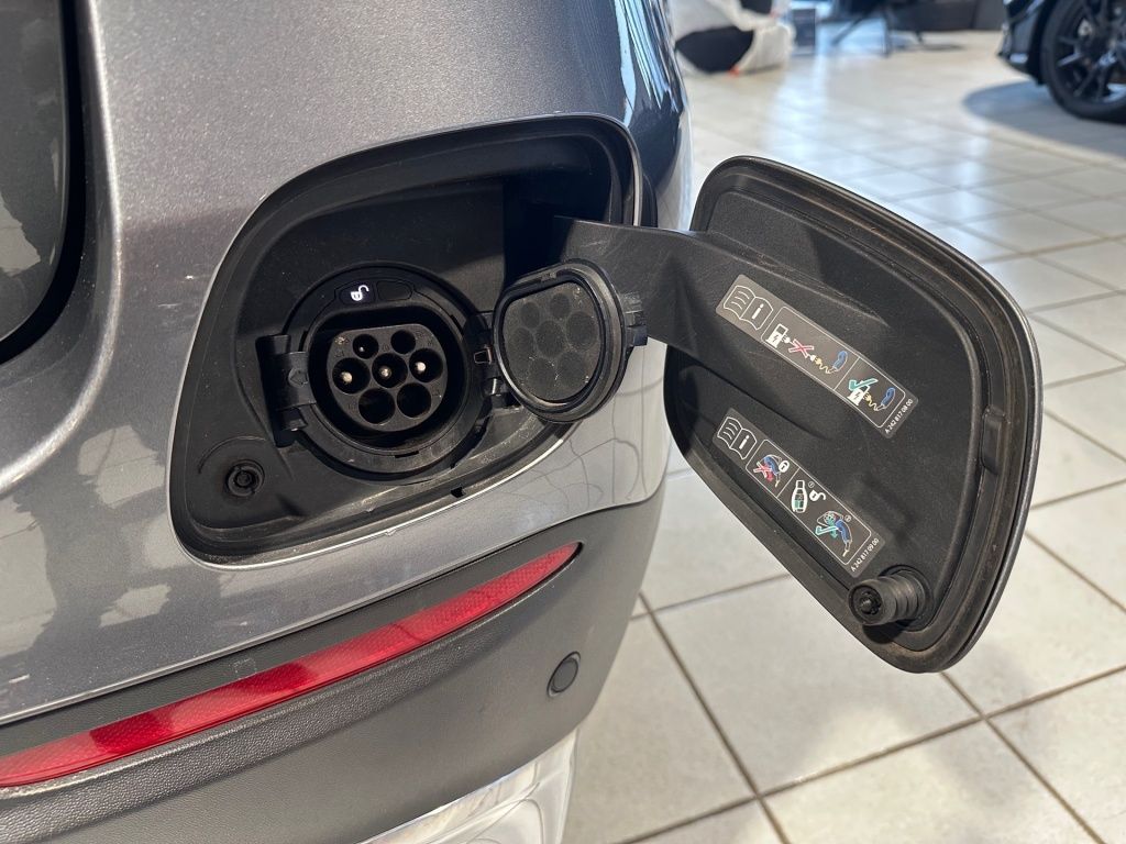 Fahrzeugabbildung Mercedes-Benz GLC 350 e 4M EXCLUSIVE Navi LED CD SHZ DAB RDK