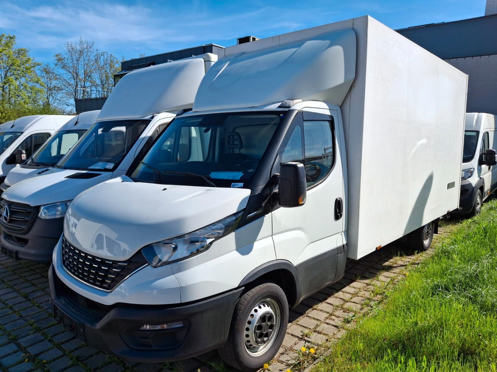 Iveco Daily 2.3 35S14 Hi-Matic Koffer / Luftfederung