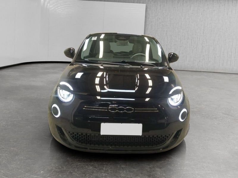 Fiat FIAT 500 500e 42 kWh La Prima imagem 2