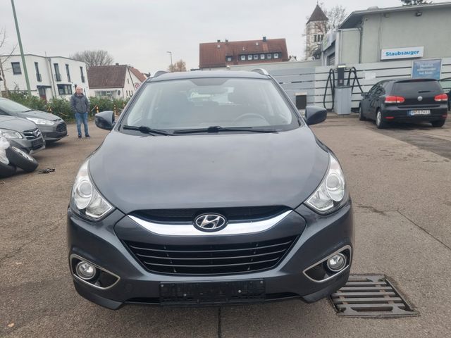 Hyundai ix35 1.7 CRDi Style blue 2WD