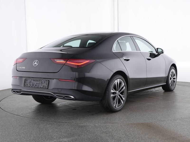 Fahrzeugabbildung Mercedes-Benz CLA 200 Progressive Line *LED*Kamera*CarPlay*SHZ