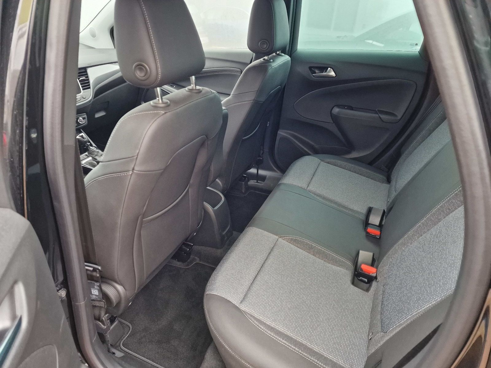 Fahrzeugabbildung Opel Crossland Elegance Paket, Navi,Kamera,Sitzh.