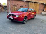 Volkswagen Polo 1.6 Variant Basis - Volkswagen Polo aus 1999: Kombi