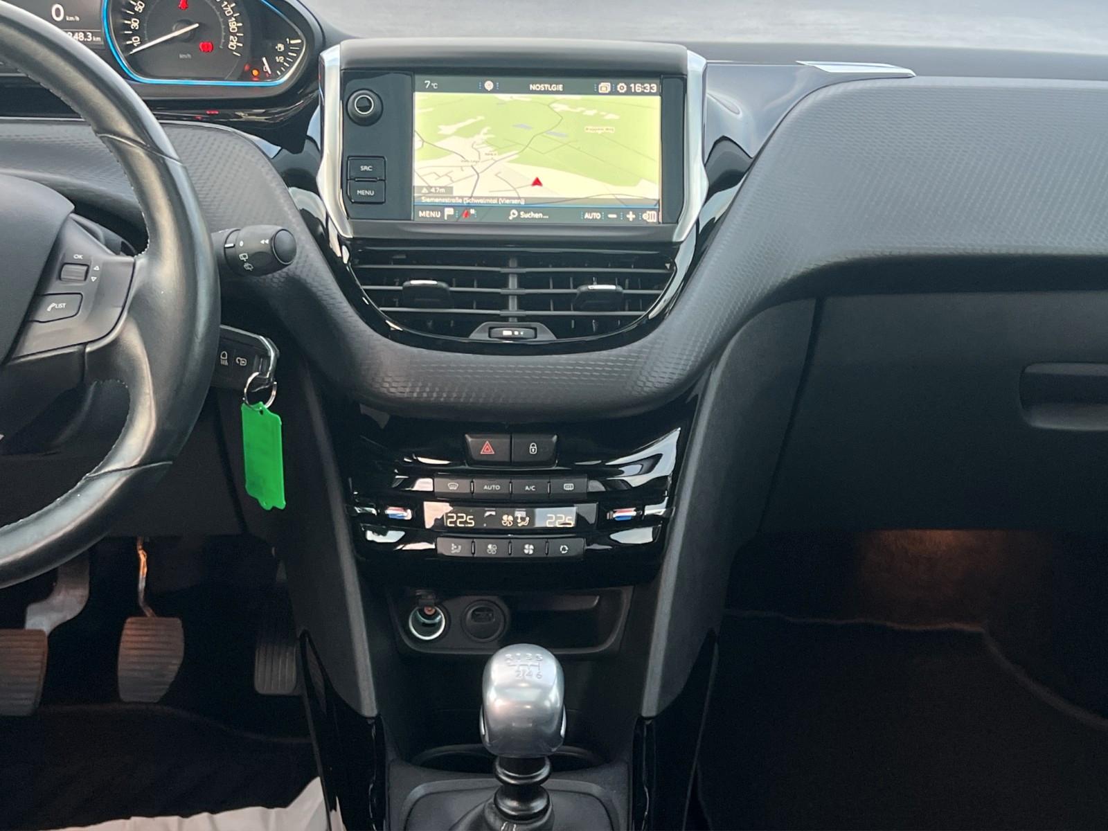 Peugeot 2008 Allure"Garantie-ServiceNEU"2.Hand