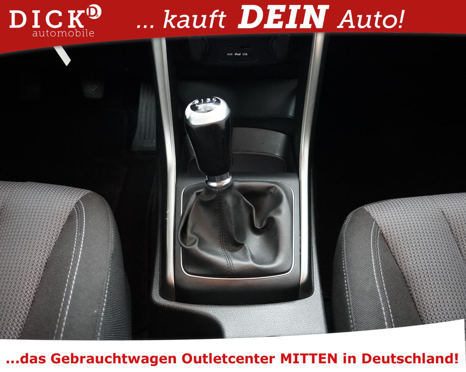 Hyundai i30 2014 — photo 15