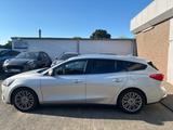 Ford Focus TITANIUM / NAVI / W-PAKET / STND-HZG / RFK - mit Diesel-Antrieb: Standheizung, Kombi