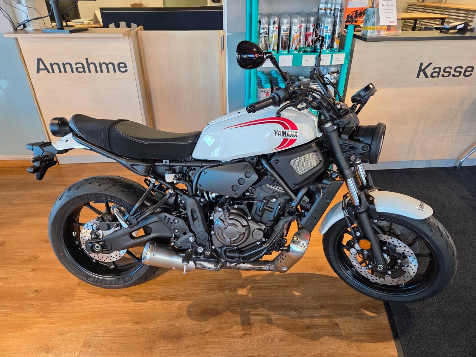 Yamaha XSR 700