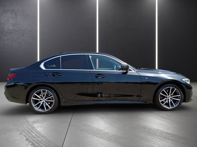 BMW 320, 2021 — 4