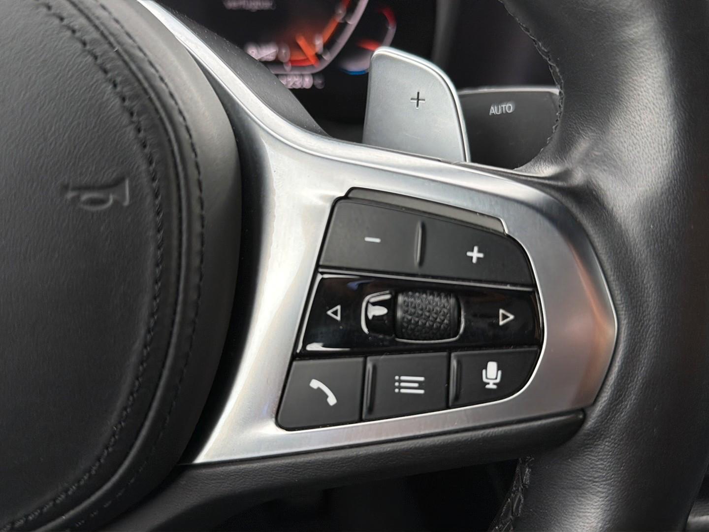 BMW 320i M-Sport/ ACC/Memory/LED/Keyless/360°/Leder