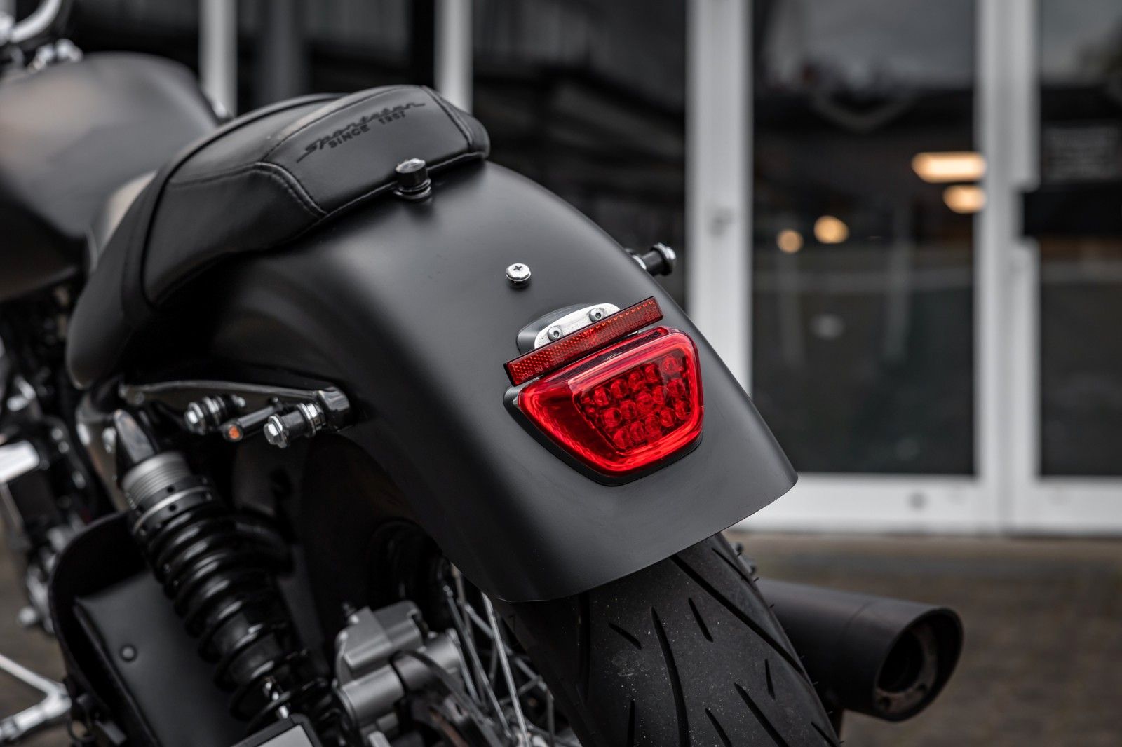 Fahrzeugabbildung Harley-Davidson Sportster XL1200CB Custom Limited - JEKILL&HYDE