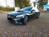 Mercedes-Benz C 220 d Sedan, Limousine - Sedan mit Diesel-Antrieb