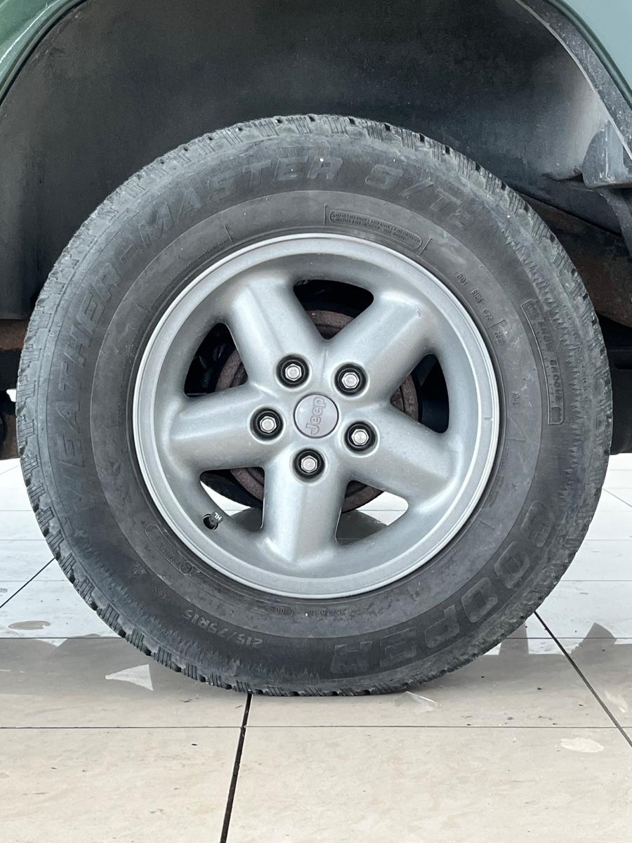 JEEP WRANGLER SAHARA - 4.0 177ch - 4X4 - VOLANT EN CUIR