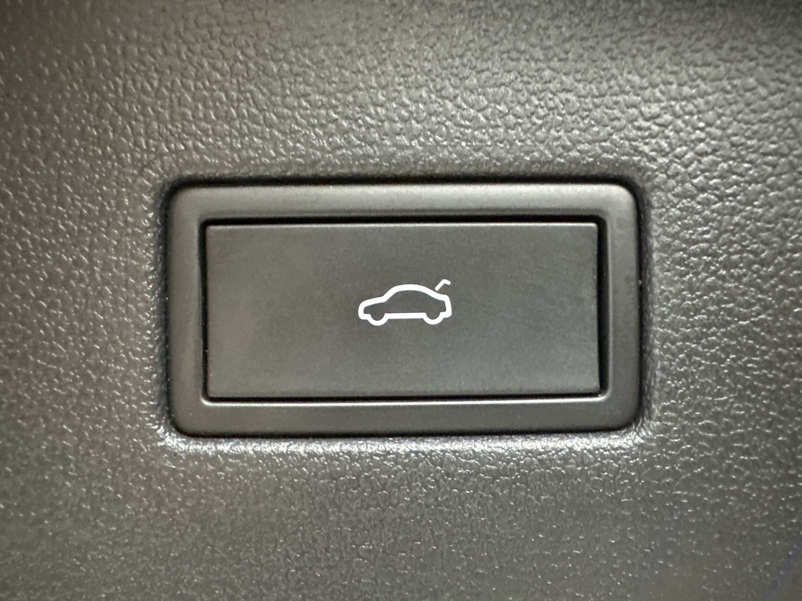 Fahrzeugabbildung Volkswagen Tiguan Allspace 2.0 TDI DSG Life NAV+LED+KAM+ACC