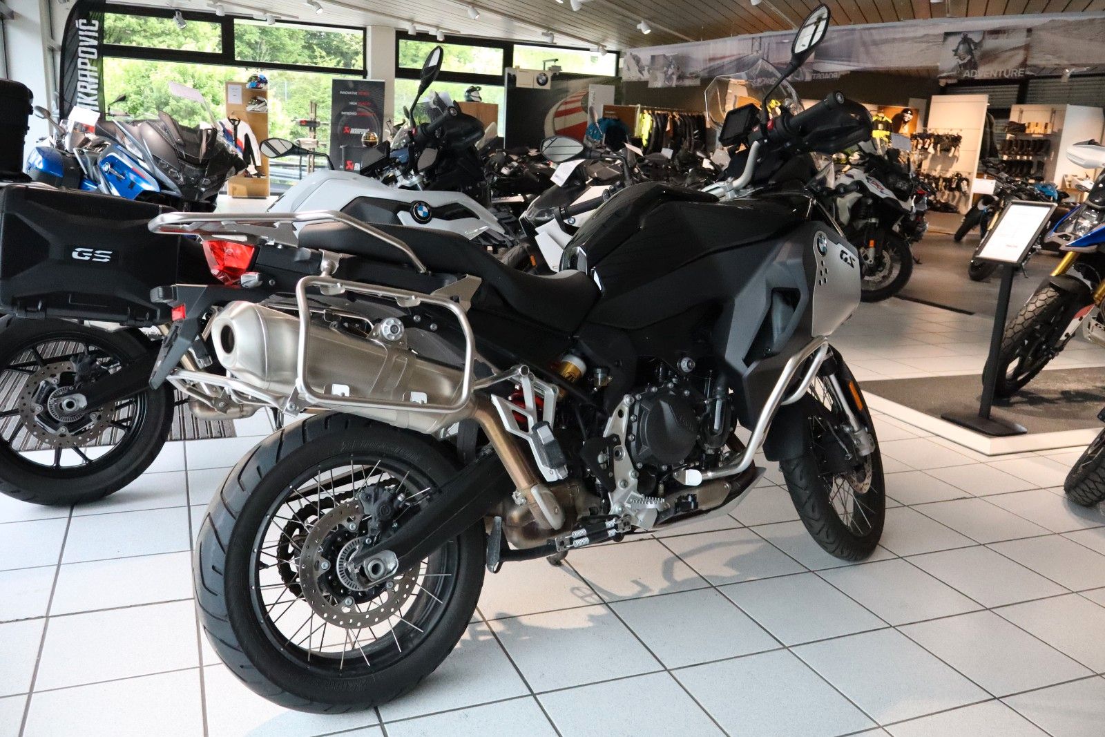 Fahrzeugabbildung BMW F900GS ADV