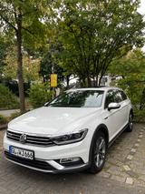 Volkswagen Passat Alltrack 2.0 TDI PAN,AHK,4MOT,MATRIX,HEAD - VW Passat Alltrack von privat