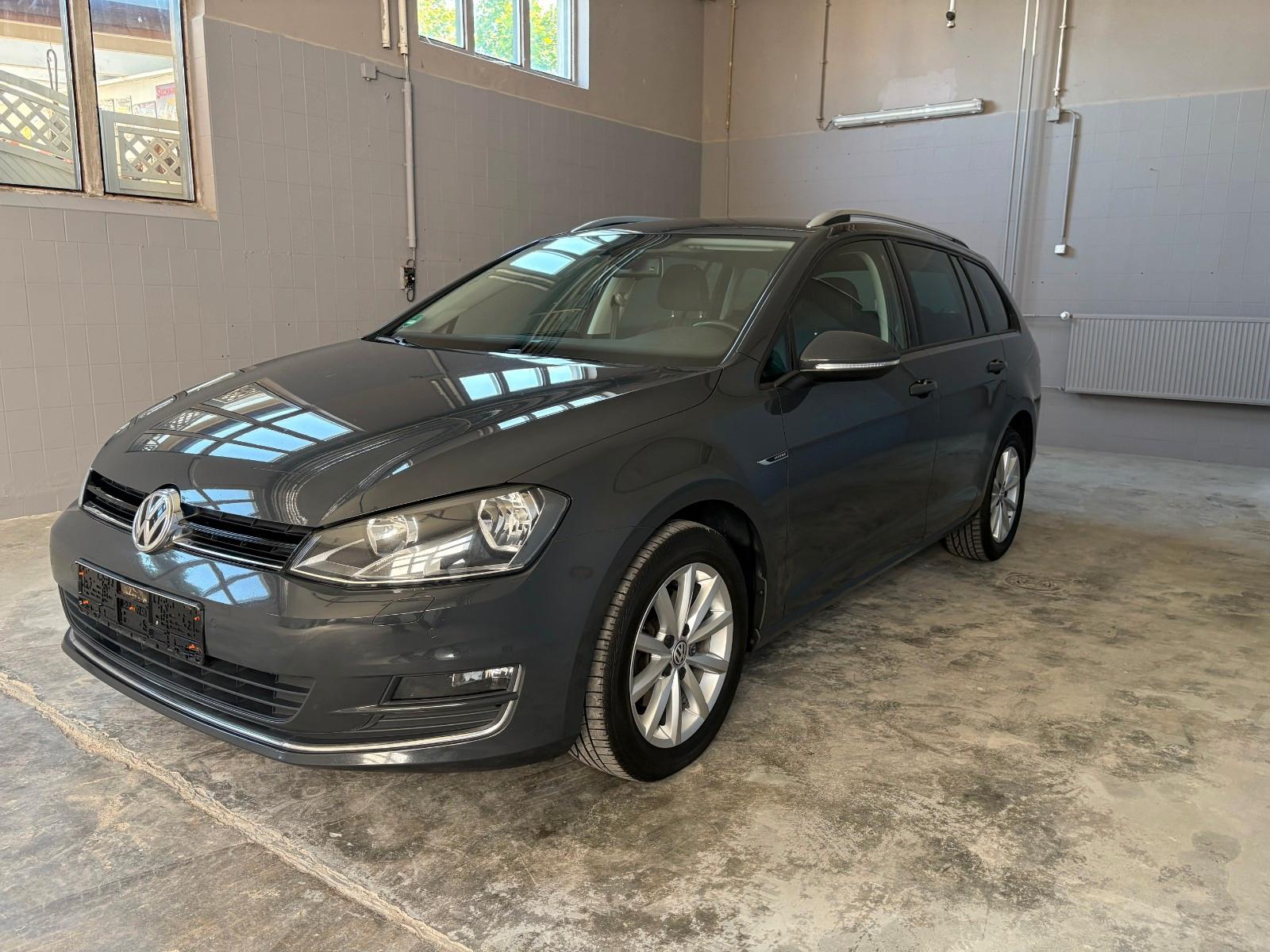 Volkswagen Golf VII Variant Lounge BMT Anhägerkupplung