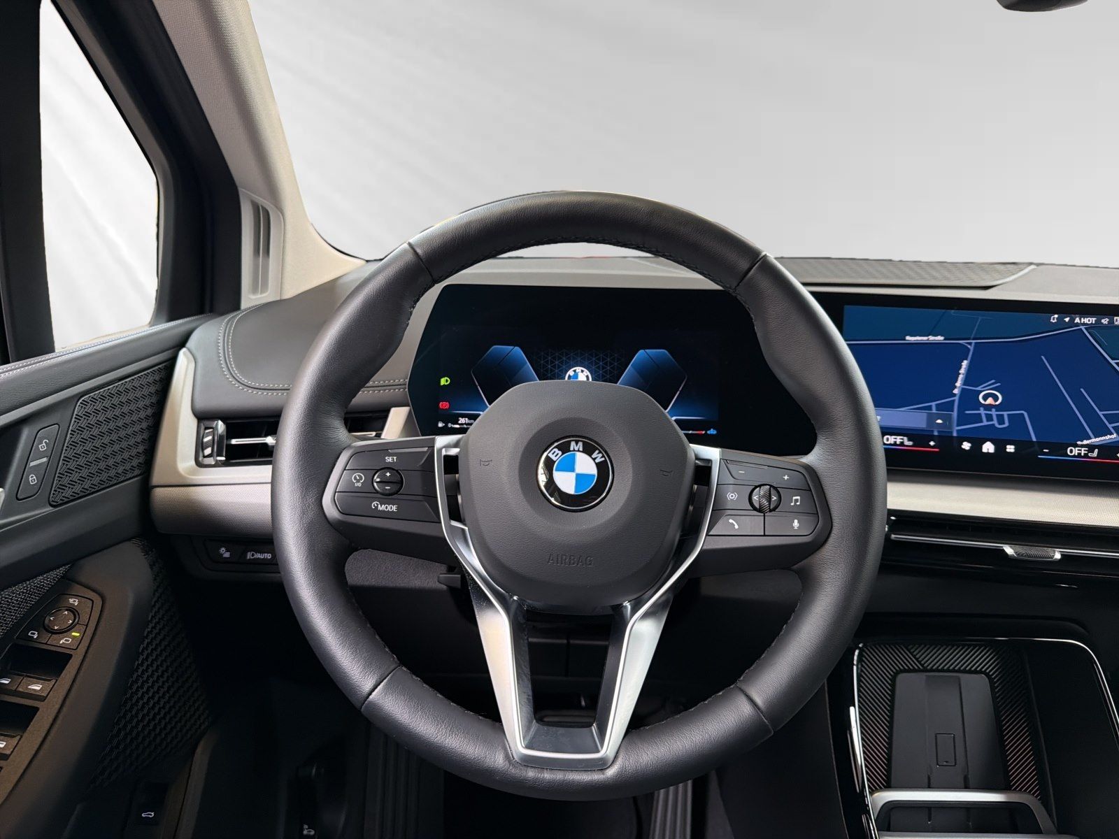 BMW 220 Active Tourer - Bild 11