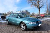 Audi A4 1.8 Limo Automatik / AHK / StzHz /Klima / 2hd - Audi A4 aus 1999: 2.8