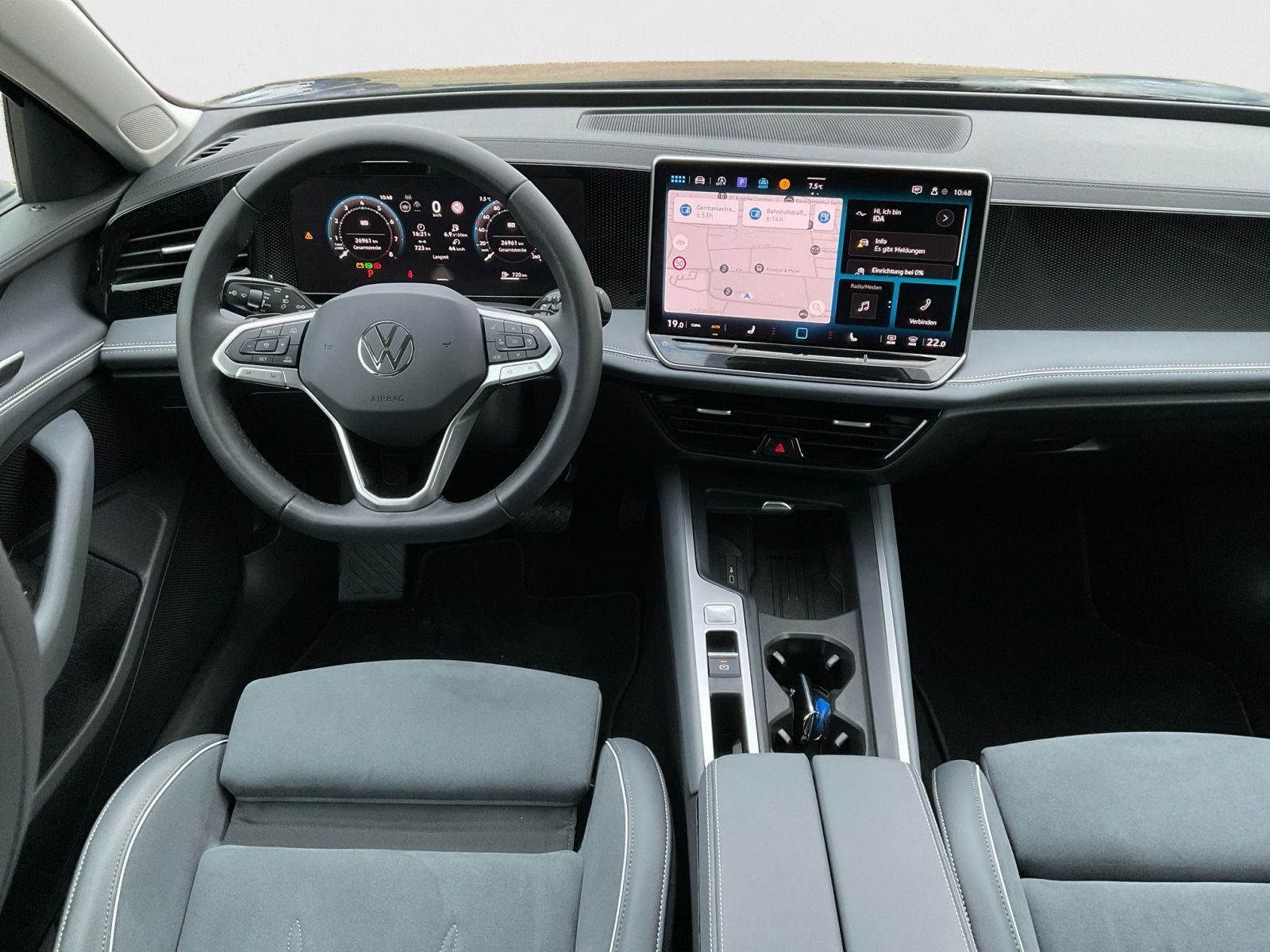 Volkswagen Passat - Bild 10