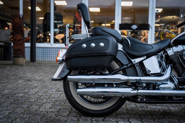 Fahrzeugabbildung Harley-Davidson FLSTN Softail Deluxe 96 CUI