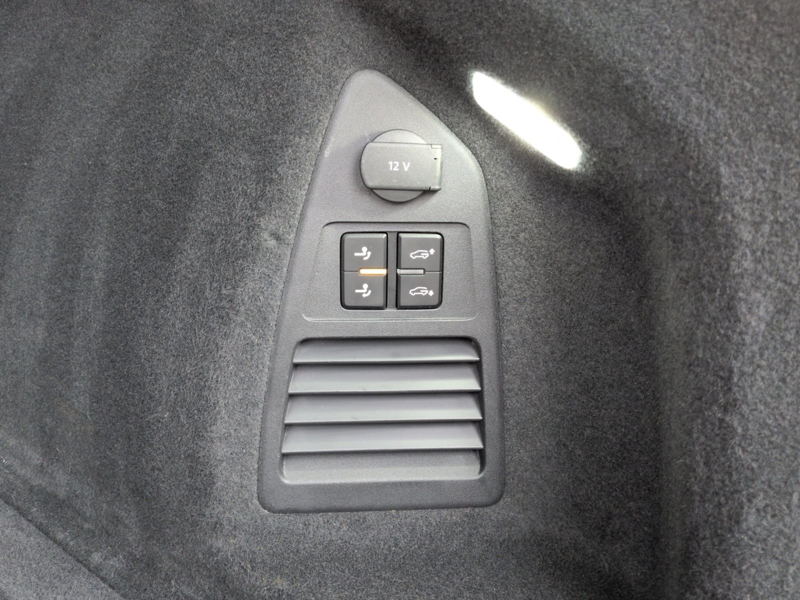 Touareg 3.0 TDI R Line LUFT+HEAD-UP+PANO