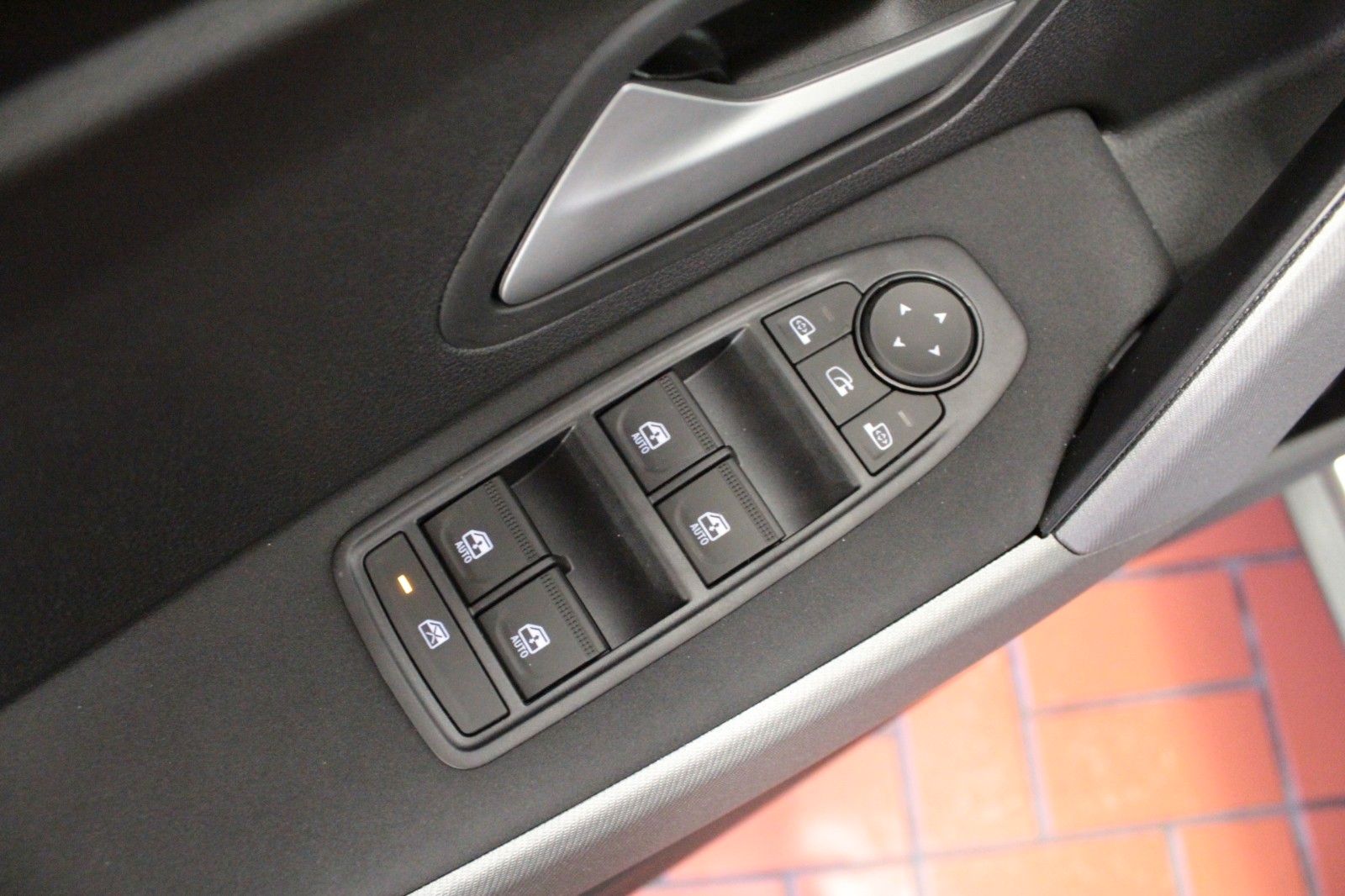 Fahrzeugabbildung Dacia Bigster hybrid   140 Journey   Winterpaket *City