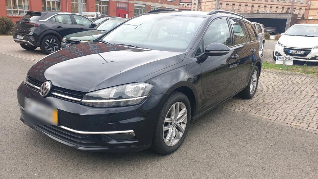 Image of Volkswagen Golf