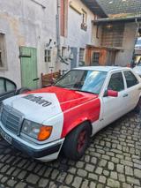 Mercedes-Benz Mercedes w124 230E - Mercedes-Benz 230 in Köln