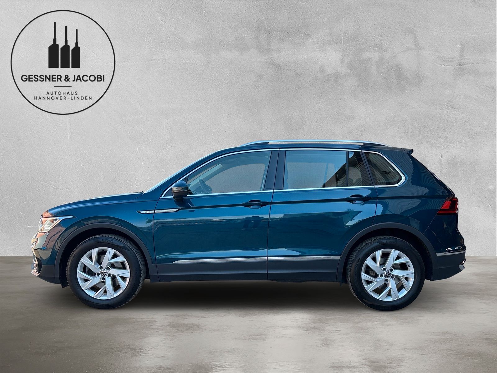 Fahrzeugabbildung Volkswagen Tiguan 2.0 TSI 4Motion Elegance PANO Keyless PDC