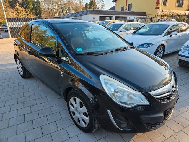 Opel Corsa D Satellite