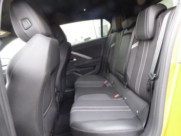 Opel Astra - 11