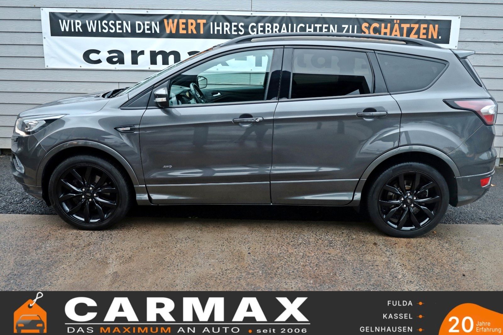 Fahrzeugabbildung Ford Kuga ST-Line 4X4, T.Leder,Navi,Kamera, AHK,SR+WR