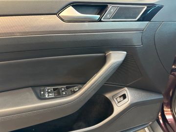 Volkswagen Passat Alltrack *PANO*3-Zonen*Keyless*AHK*