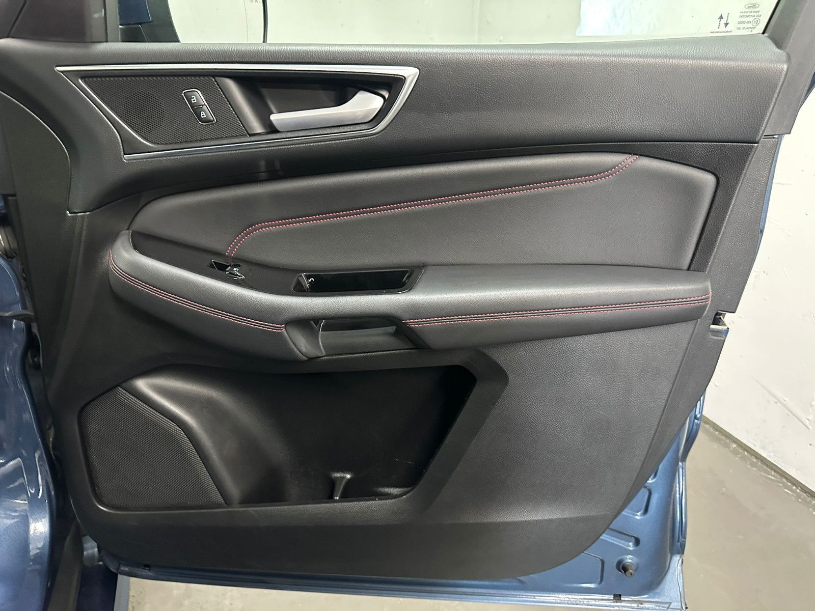 Fahrzeugabbildung Ford S-Max 2.0 EcoBst. ST-Line 7-Sitzer*AHK*SDH*PANO*