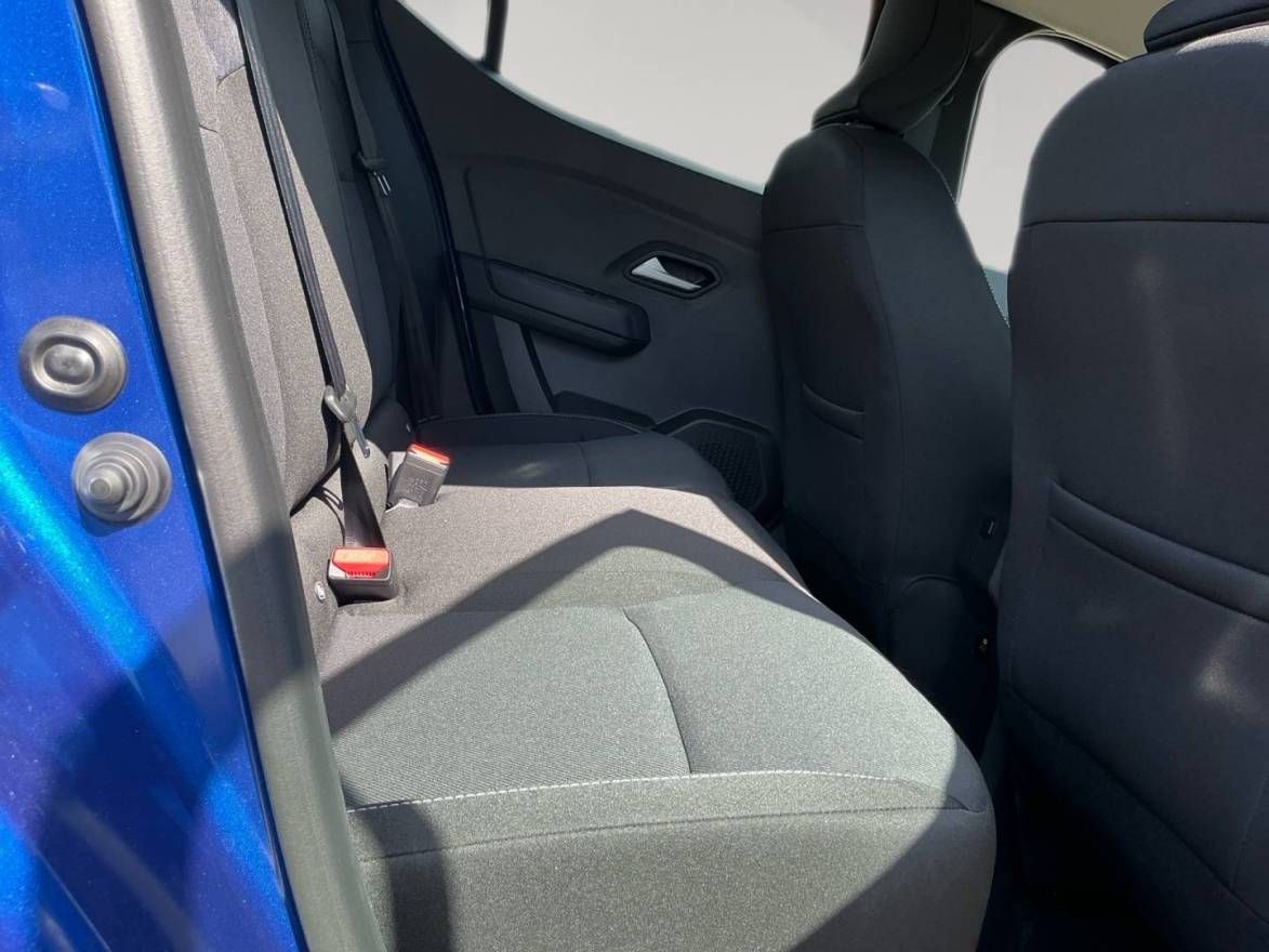 Fahrzeugabbildung Dacia Sandero Expression TCe 100