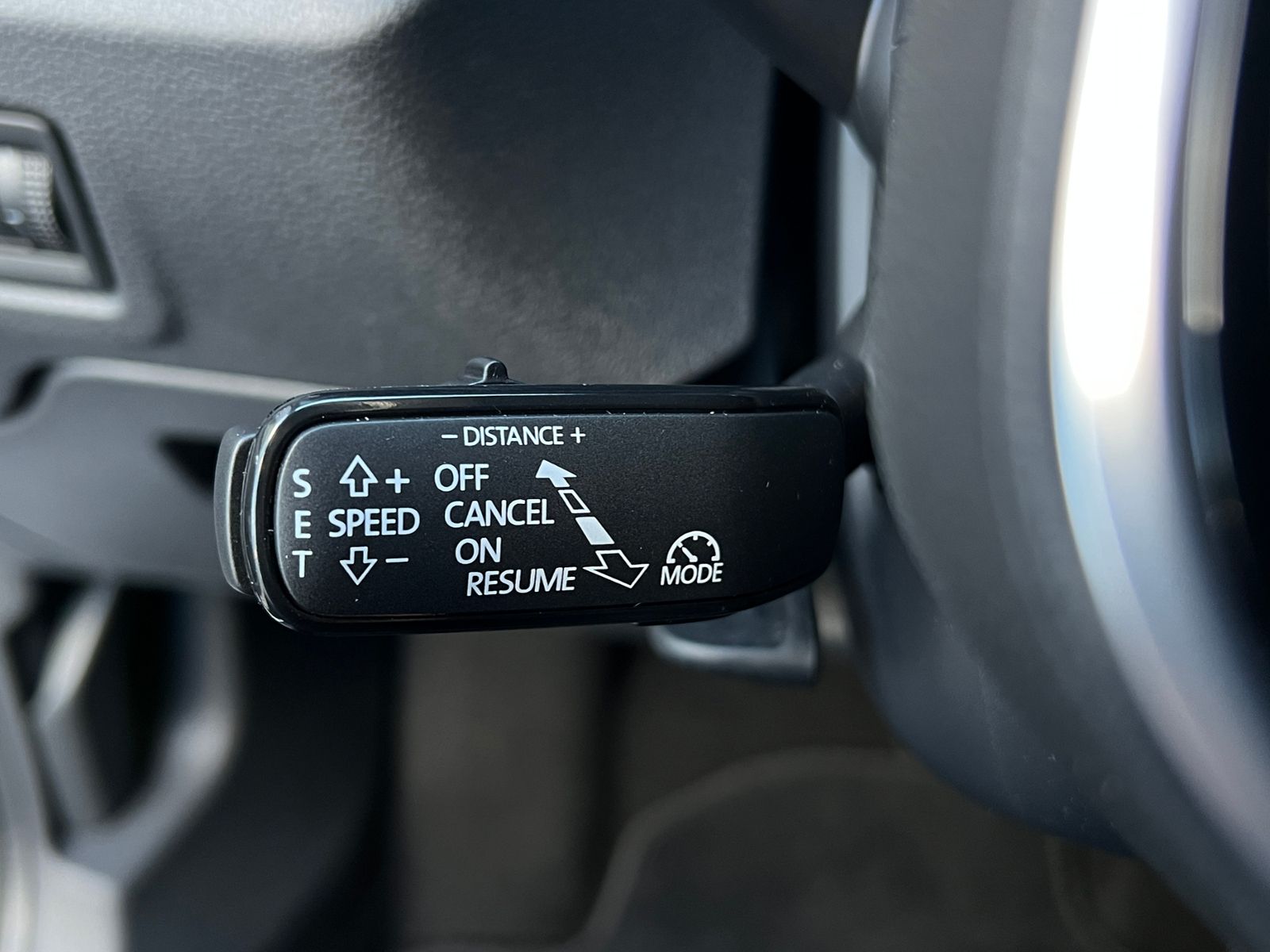 Fahrzeugabbildung SKODA Fabia Selection 1.0 TSI DSG *LED, ACC, 15'-LM*