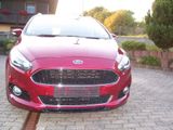 Ford S-Max Titanium mit ST Styling Paket - Ford S-Max mit Diesel-Antrieb: Kombi, Automatik