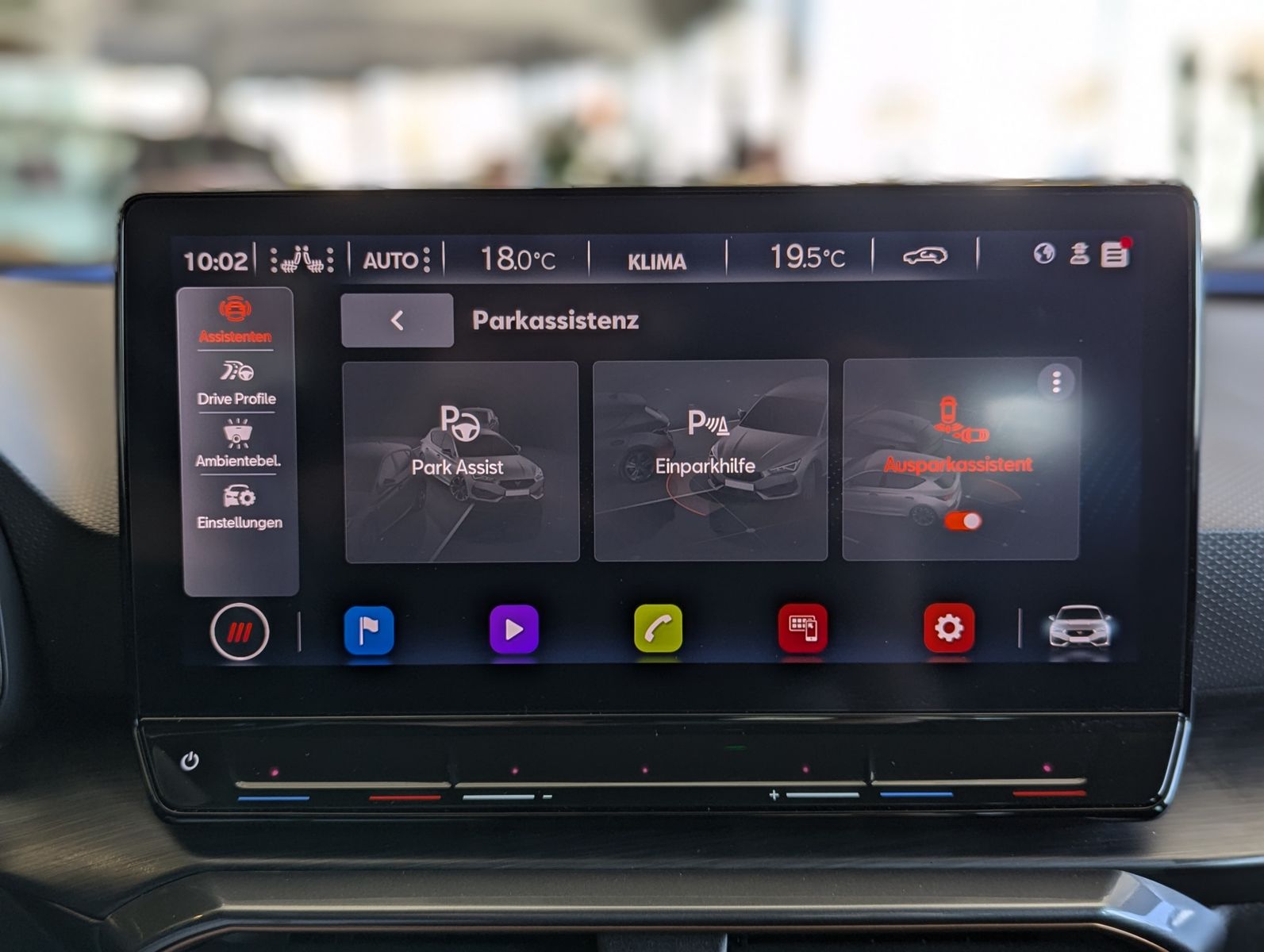 Fahrzeugabbildung CUPRA Leon 1.5 TSI DSG ACC Full-Link Matrix Navi Cam