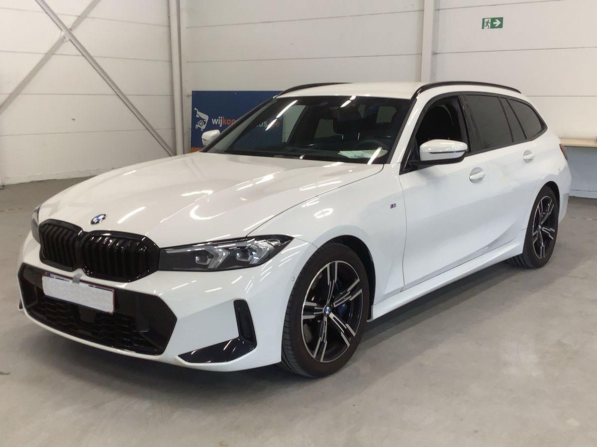 BMW 330iA Touring*M Sport*Modellpflege*2024*15TKM*1A