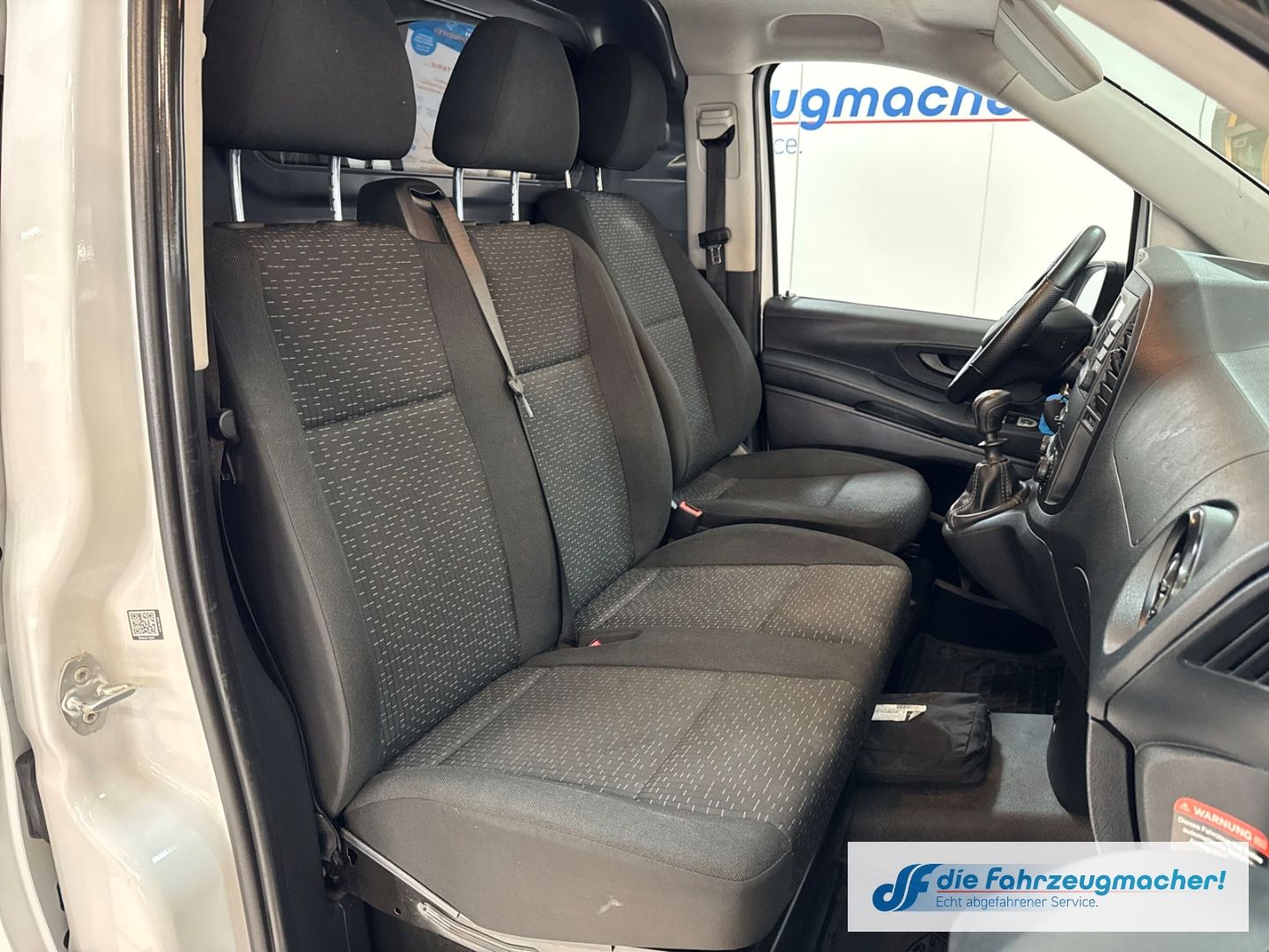 Fahrzeugabbildung Mercedes-Benz Vito Kasten 116 CDI RWD lang Navi DAB SHZ Rückfa