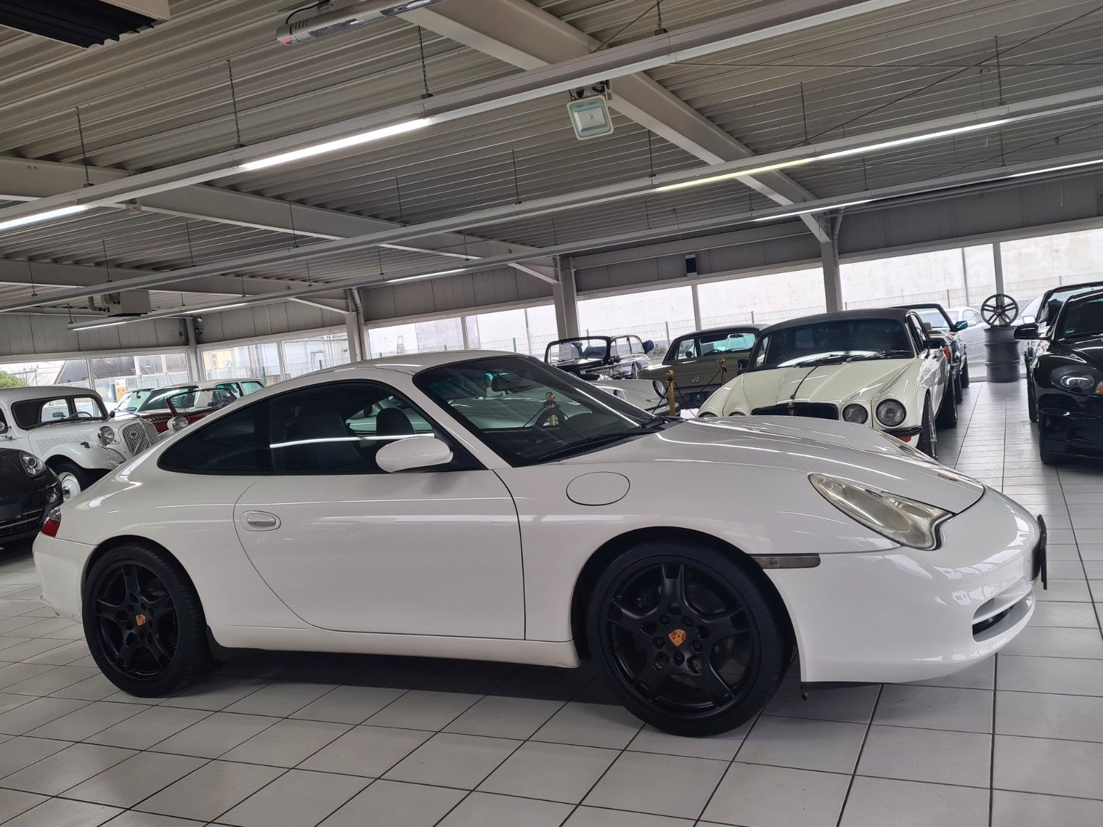 Fahrzeugabbildung Porsche 996 Carrera Coupé Tiptronic