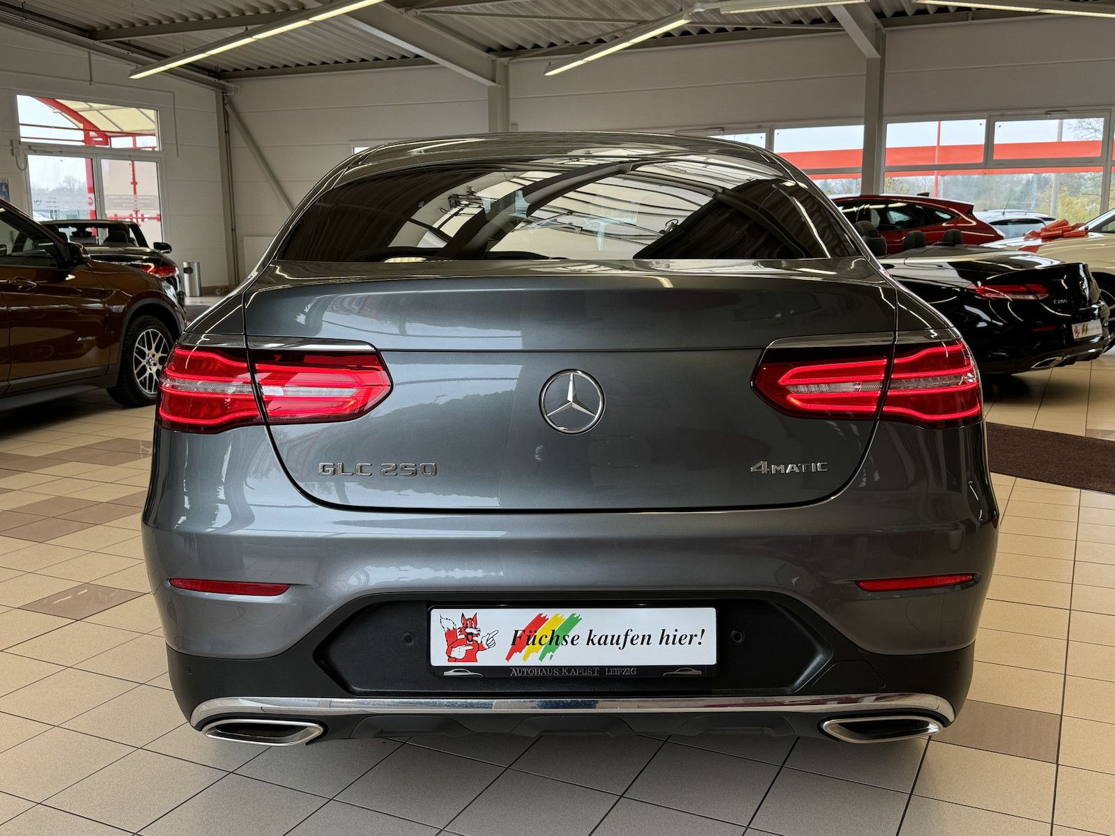 Fahrzeugabbildung Mercedes-Benz GLC 250 Coupe AMG/LED/Distronic/S-Dach/Memo/360°