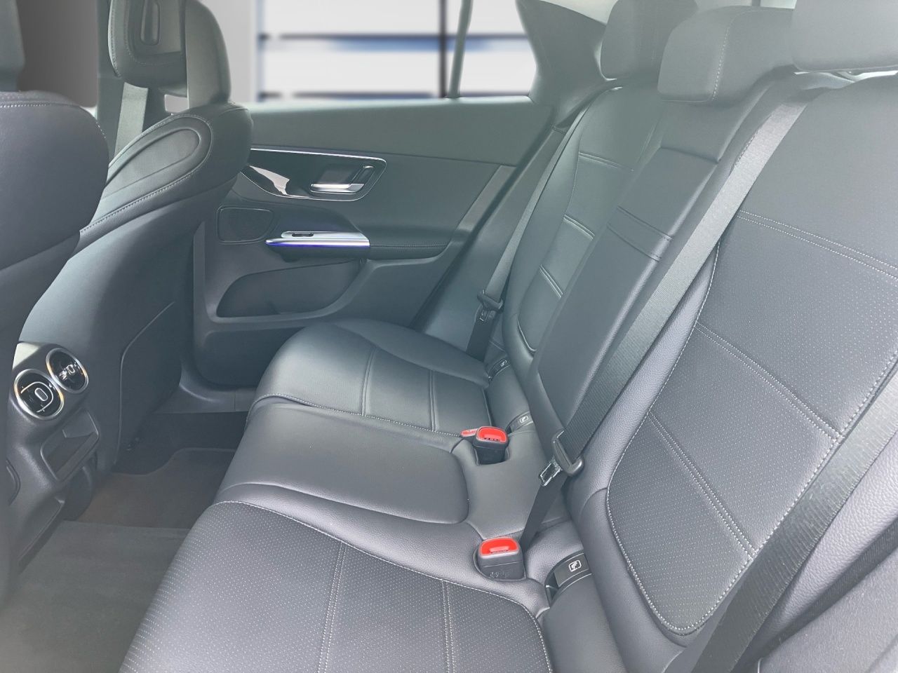 Fahrzeugabbildung Mercedes-Benz GLC 200 4M COUPE ALLRAD+AHK+LHZ+MEMORY+CARP+TOTW