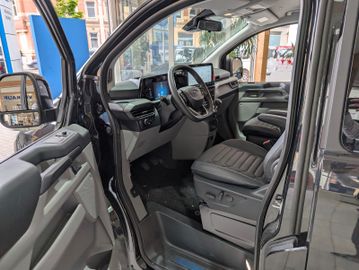 Ford Tourneo Custom L1 Titanium Standhzg 5 J Gar.!