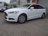 Ford Mondeo Turnier 2,0i Titanium Autom, Navi, LED - Ford Mondeo: Weiß