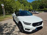 Volvo XC40 D4 AWD R Design Geartronic R Design - Volvo XC40: R Design
