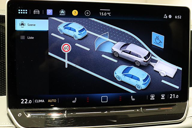 Passat 1.5 eTSI Business ACC KAMERA AreaView AHK